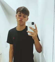 Felipe R.
